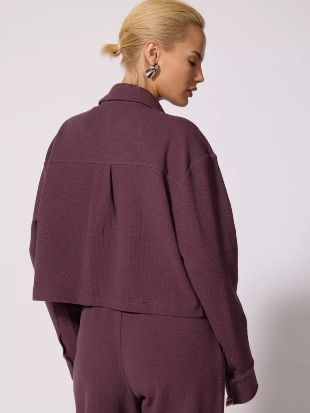 MPG Cropped Button-Front Jacket in Plum BNWOT - Picture 3 of 7